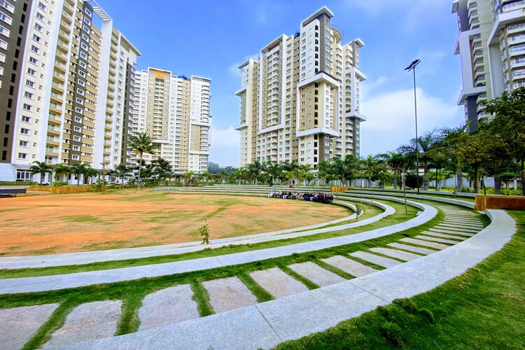 Photo 3 from Greenagepics